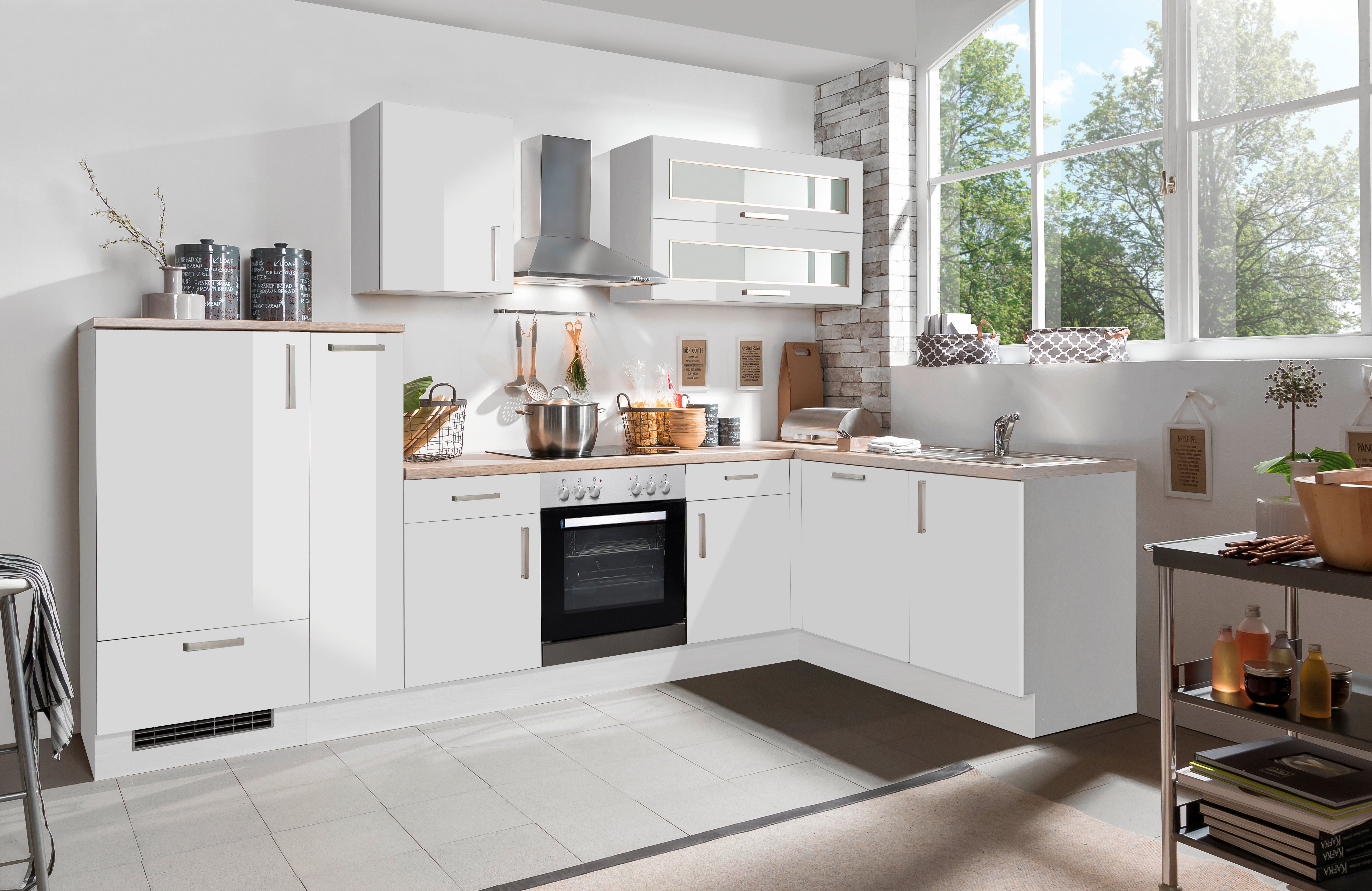 Menke Winkelküche mit E-Geräten - 310 cm breit - Lack Weiß Hochglanz – Premium